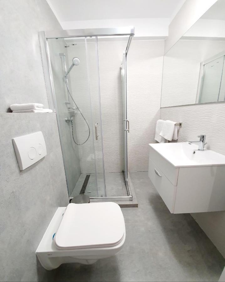 Residence 81 Mamaia Ngoại thất bức ảnh