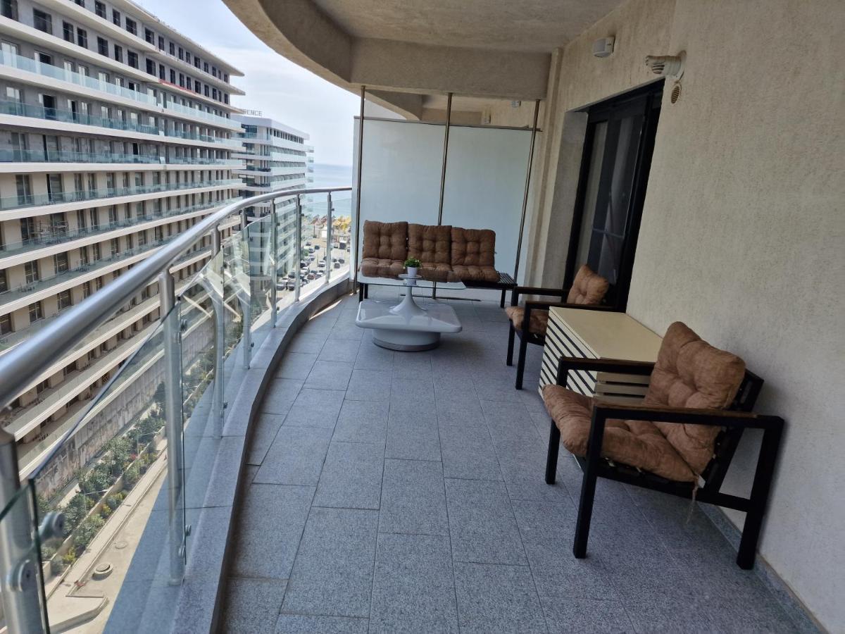 Residence 81 Mamaia Ngoại thất bức ảnh